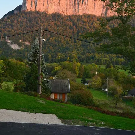 بيت ضيافة La Verniere Saint-Christophe-sur-Guiers